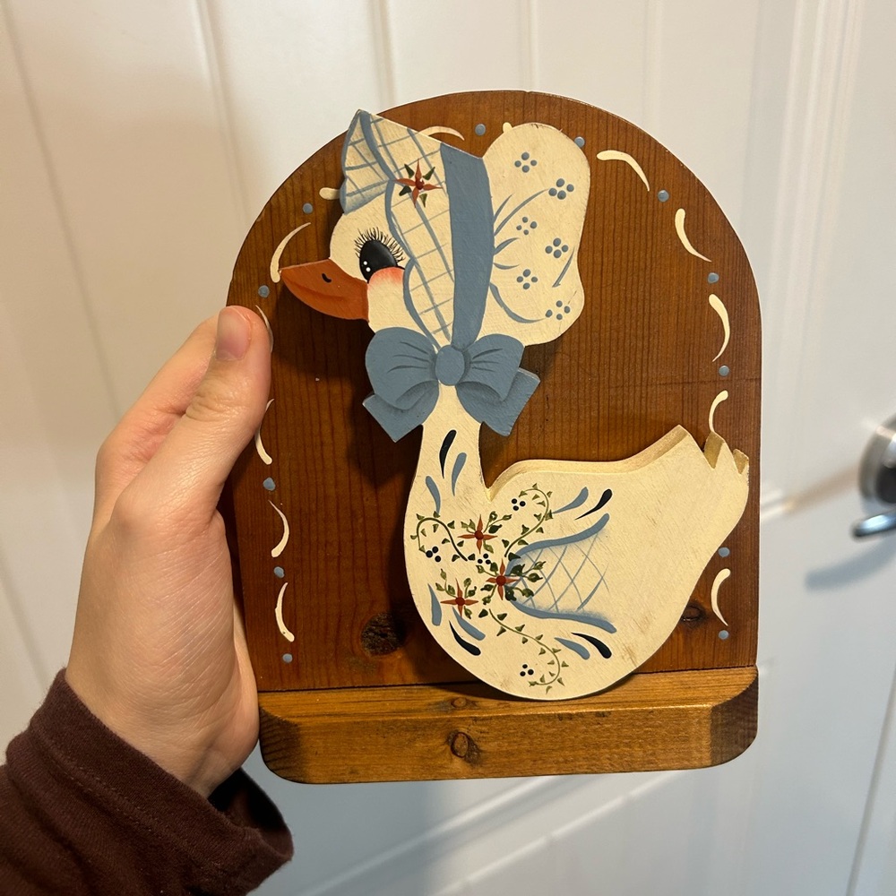 Vintage Hand Crafted Solid Wood Goose Napkin Holder for kitchen